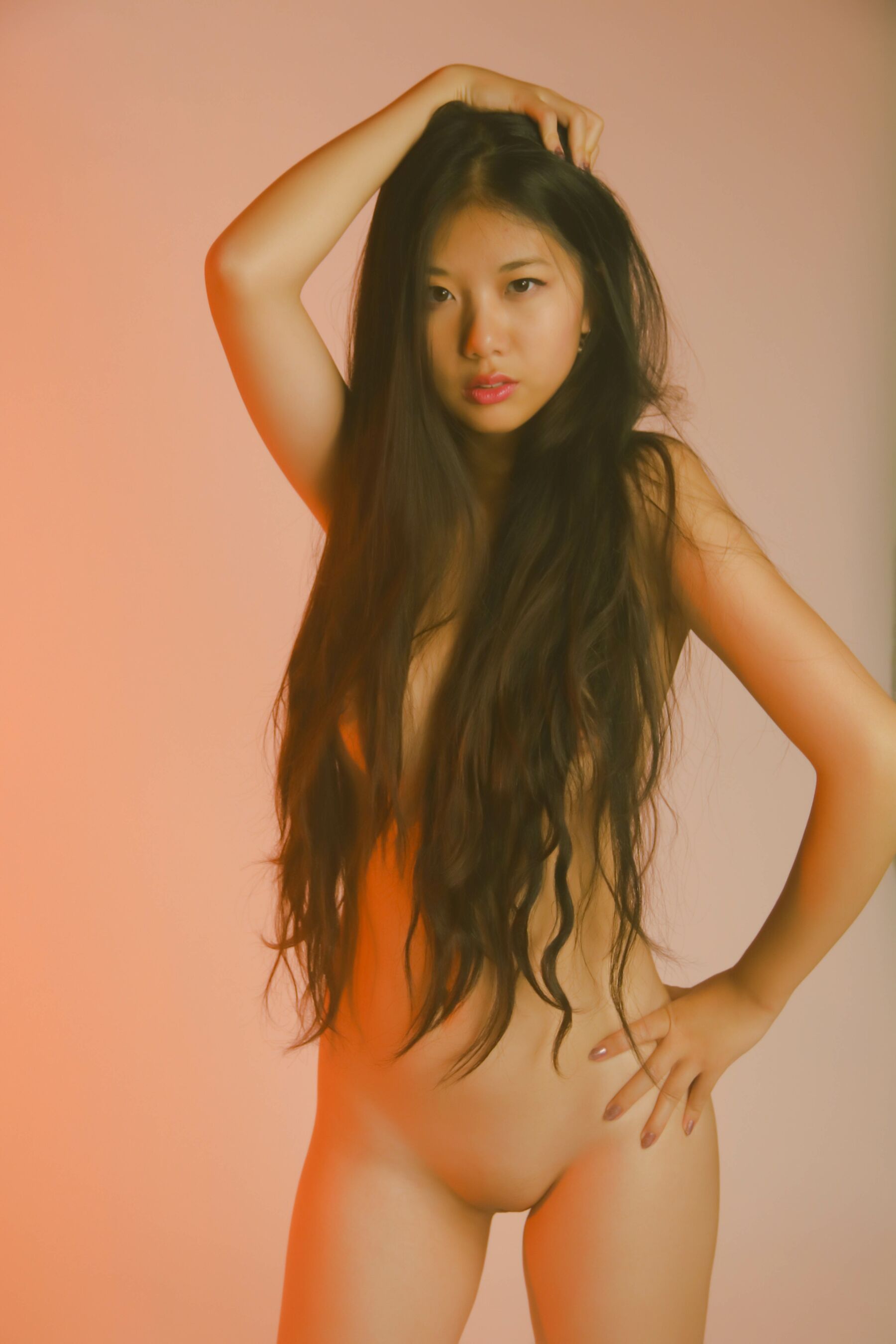 新加坡模特 Fiona 人体私拍套图