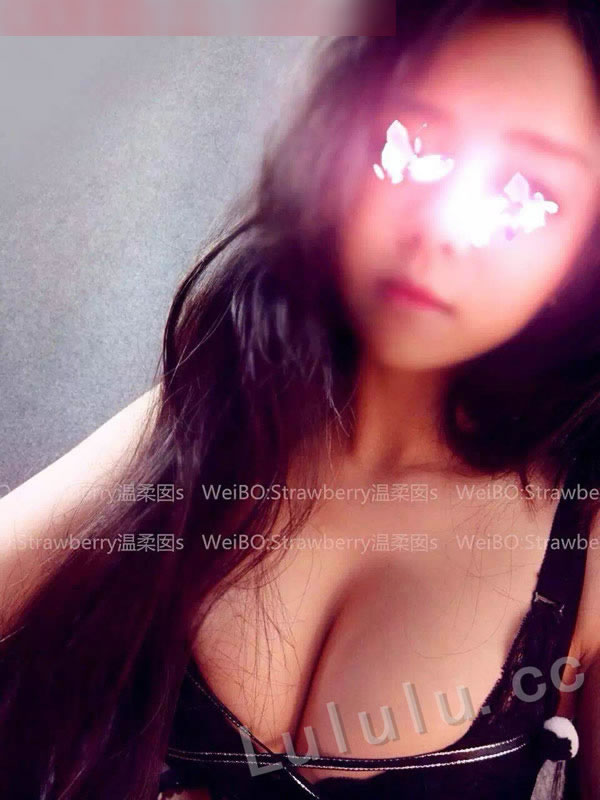 极品身材Ecup百变女神VIP私拍合集4