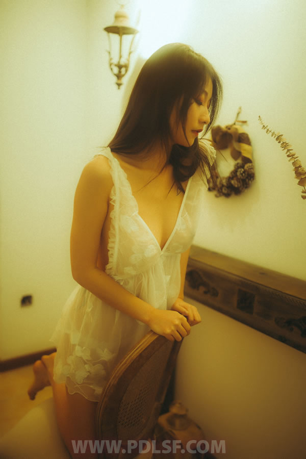 潘多拉第255刊小镇姑娘4