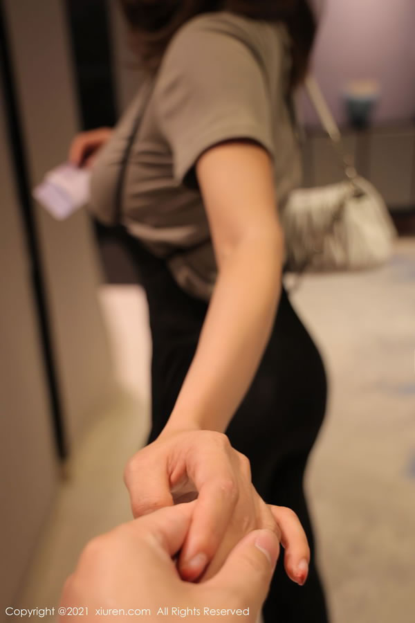 童颜欧派妹子奈沐子身材火辣