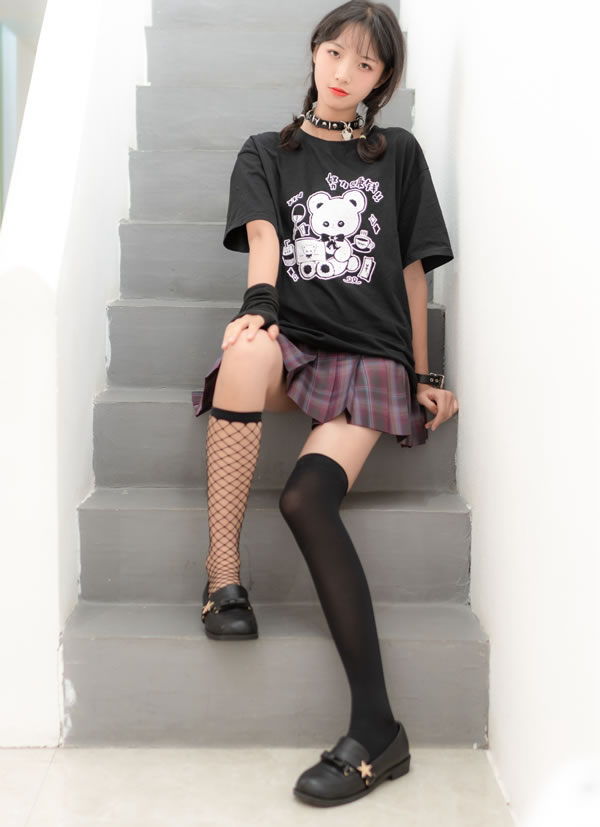 清新小嫩模EMO私拍JKT恤尺度写真