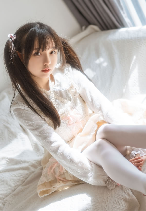 高颜值福利姬@六味帝皇酱