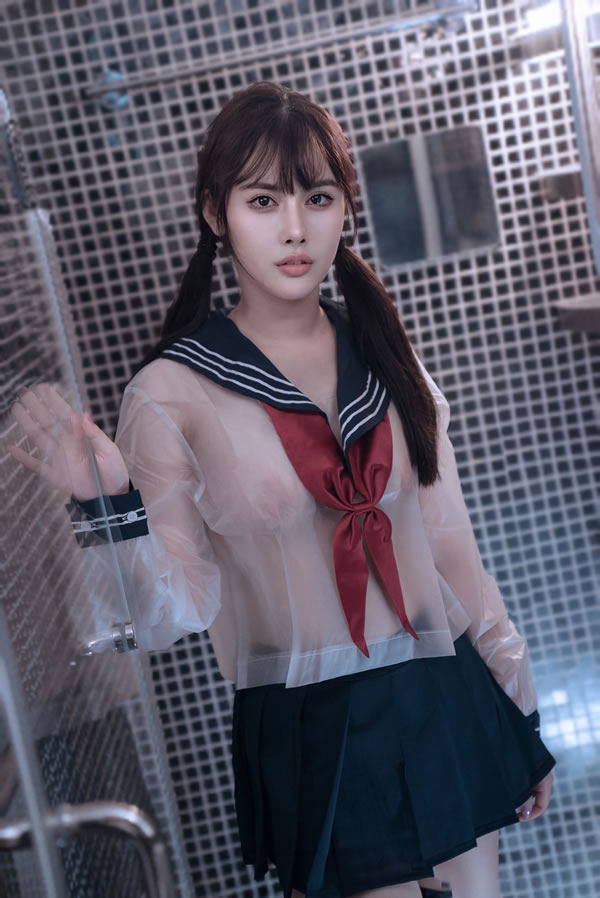 极品福利姬恋恋艾妮