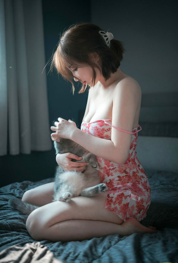 可爱美女孙乐乐