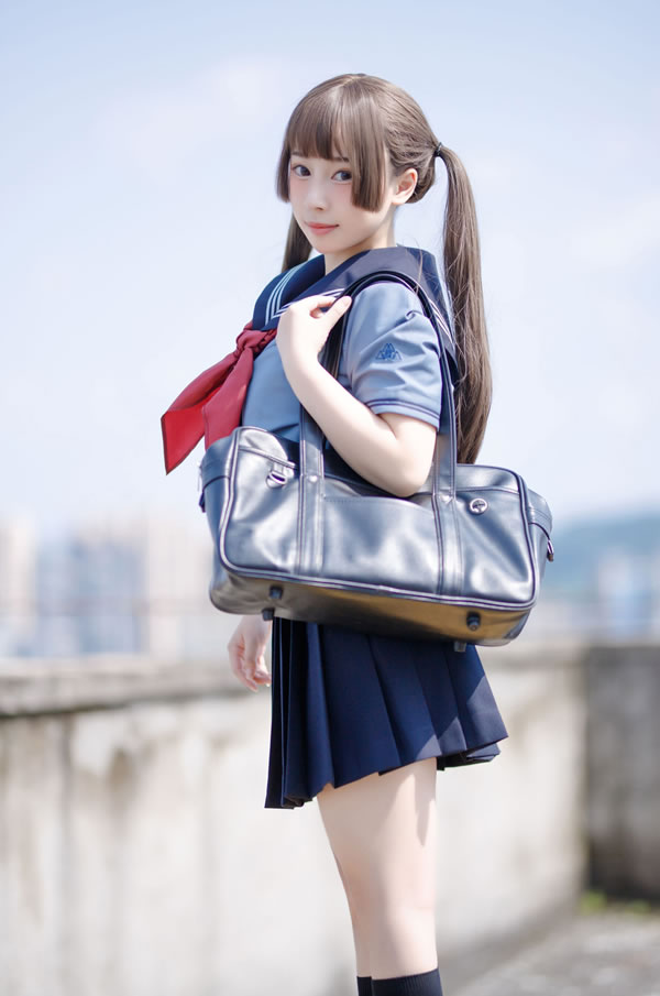 制服妹子胡桃喵