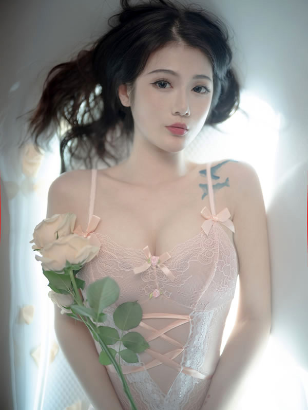 一米八的大梨子