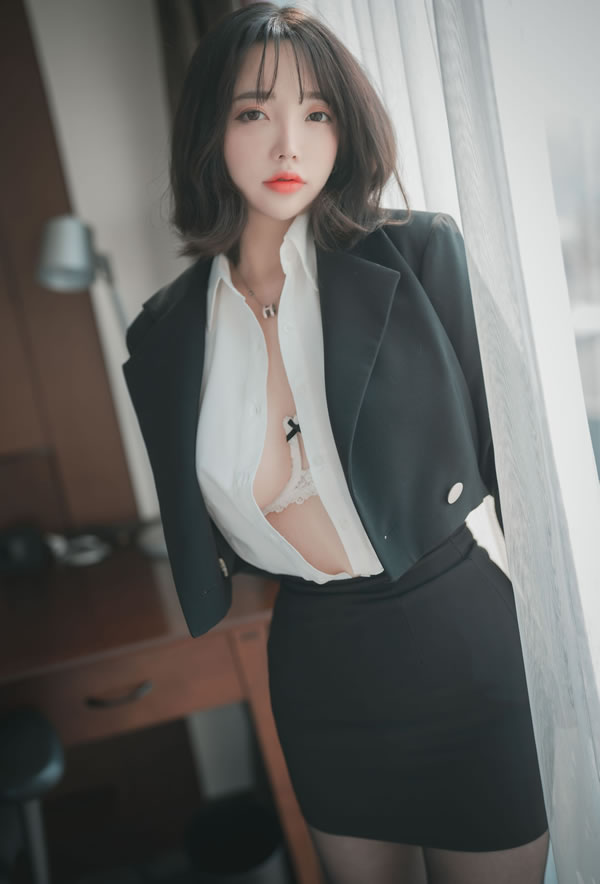 极品OL小姐姐孙乐乐酒店无圣光图集