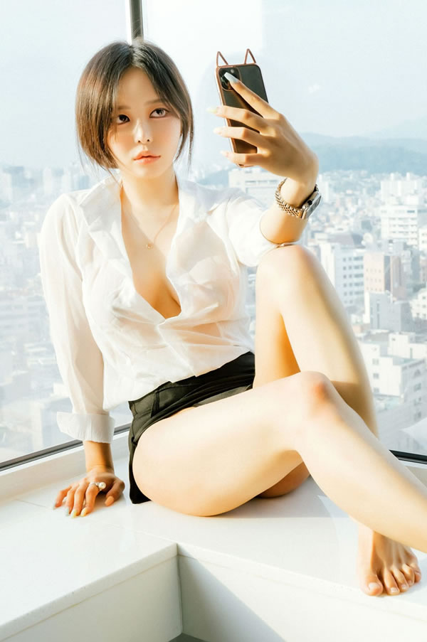 又纯又欲的大胸美女白衬衣无圣光图集