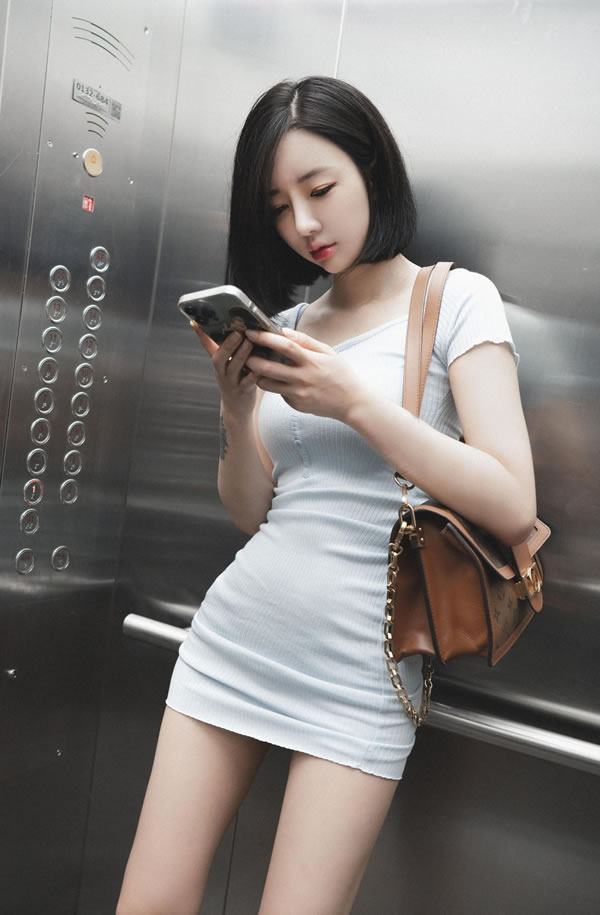 漂亮Waiter小姐姐JIA疯狂桌球无圣光图集