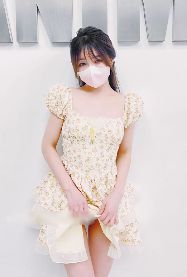 王动2022私拍嫩模情色艺术完美结合