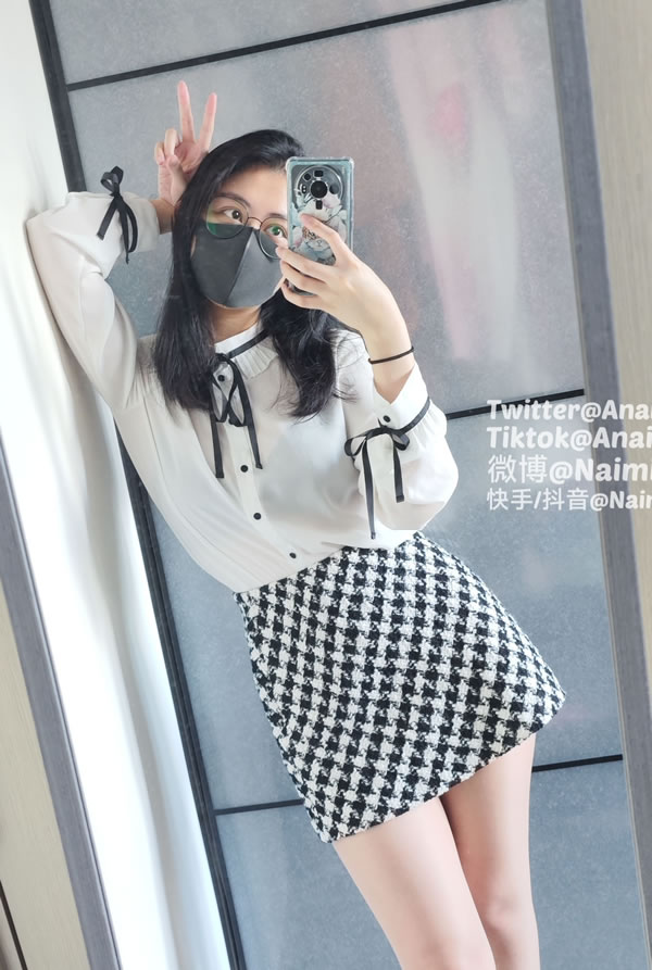 网红反差母狗奶咪高跟黑丝