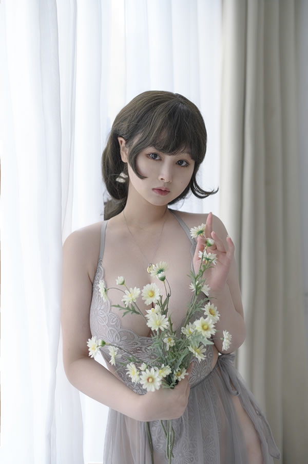 网红小姐姐PAKI酱浮沉诱惑图集