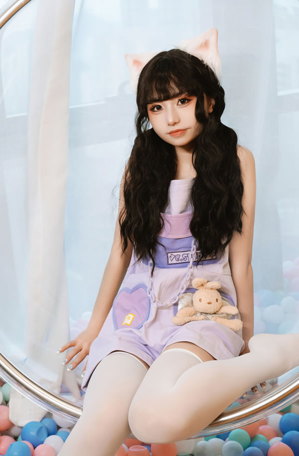 爆机少女喵小吉