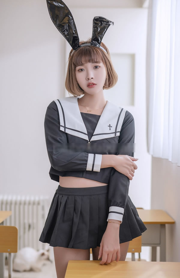 萌兔学园里的果宝宝JK校服好身材露出来