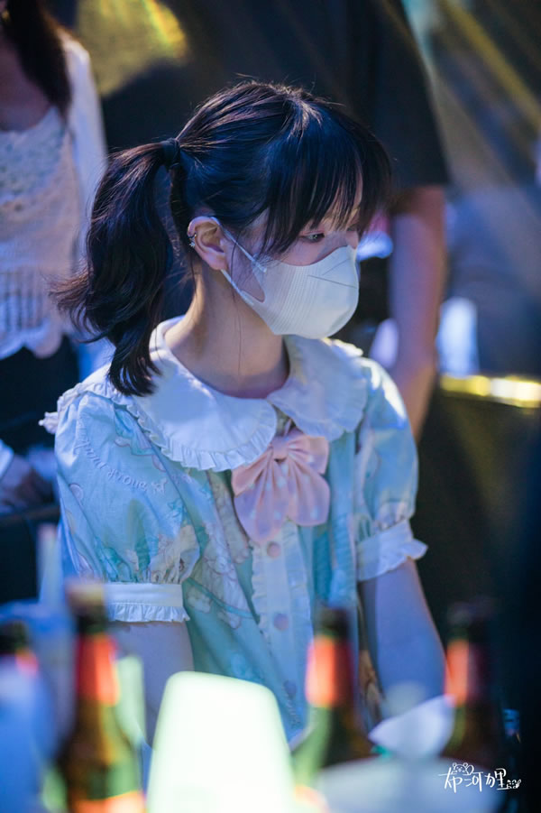 极品萝莉Sion诗音私拍尺度福利图