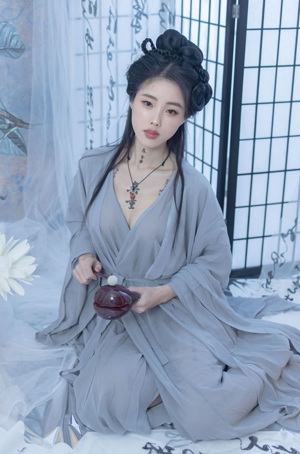 福利姬女神钛合金TiTi