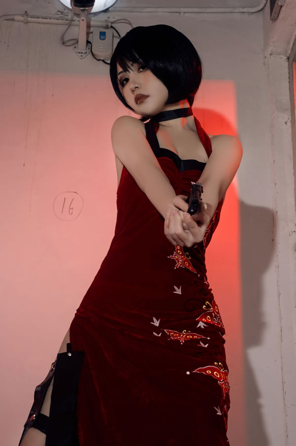 爆机少女喵小吉