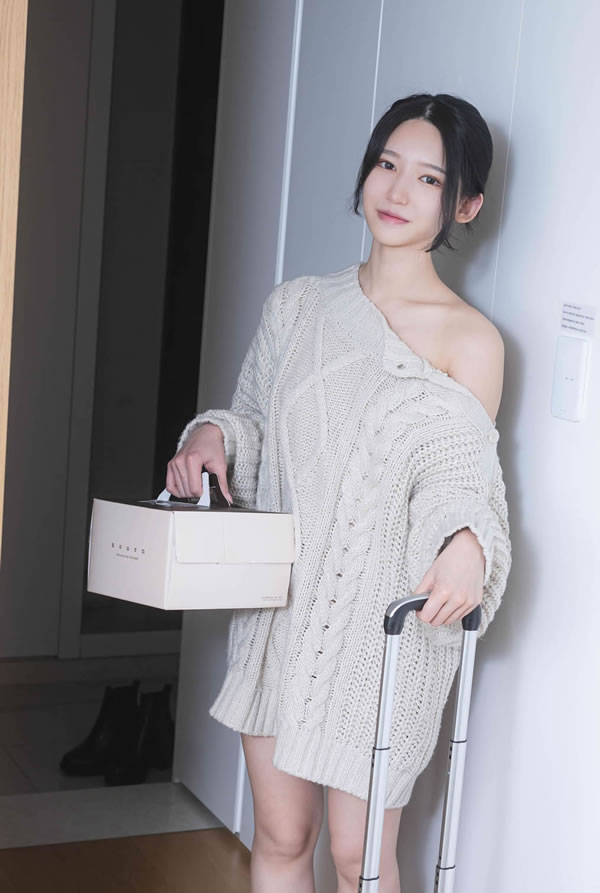 漂亮小姐姐Yeha生日会Cream Pie无圣光图集