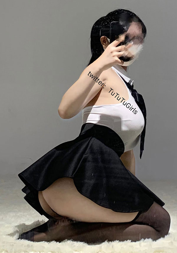 推特美女@TuTuTuGirls极品八字奶福利图3