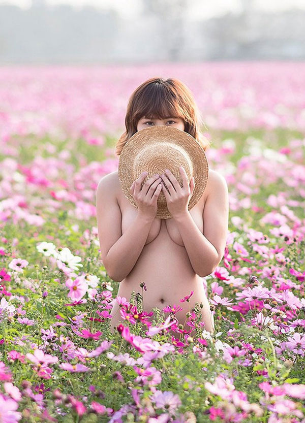 推特大神猫叔镜头下的美女私拍尺度图集2