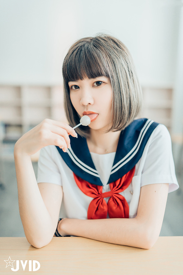 青春果宝宝高中女生学生服无圣光写真