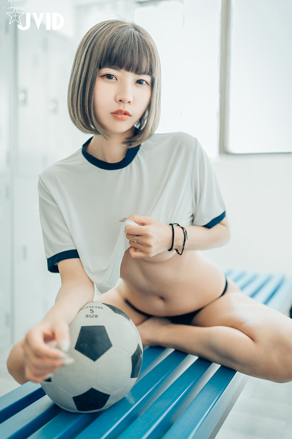 青春果宝宝运动服体操室无圣光写真