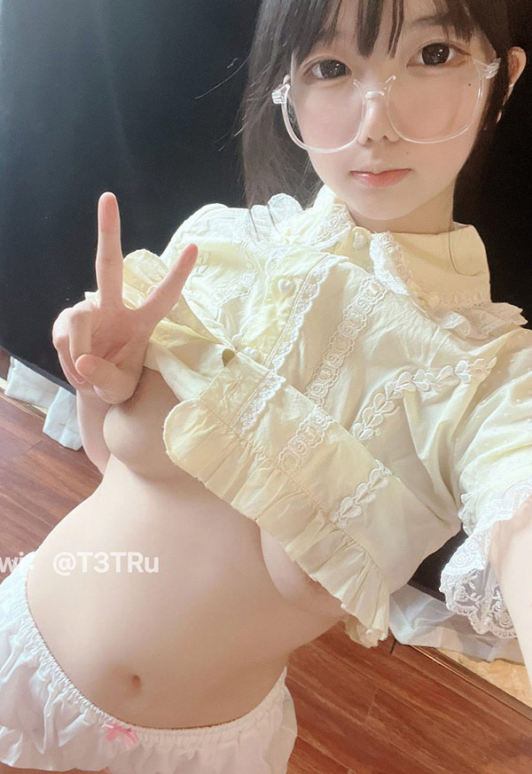 福利姬莉犬酱2023居家私拍尺度合集2