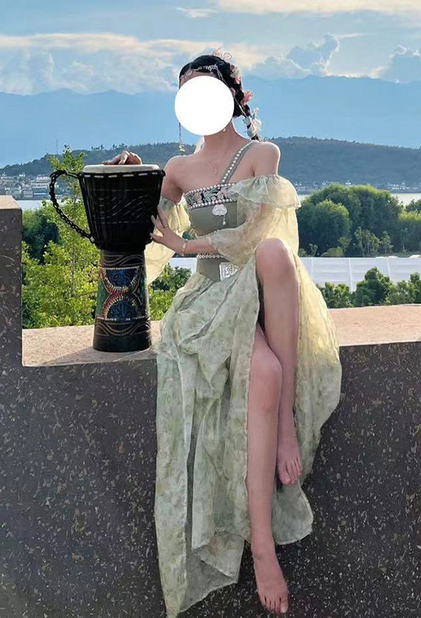 白虎福利姬@姜兔兔 尺度私拍视图合集5