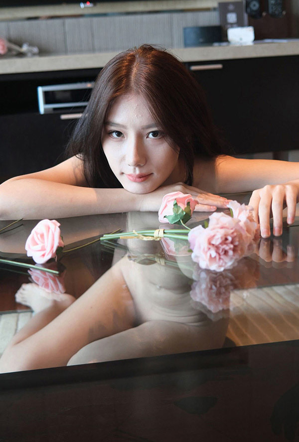 爱尤物女神爱辰室内无圣光唯美图集2