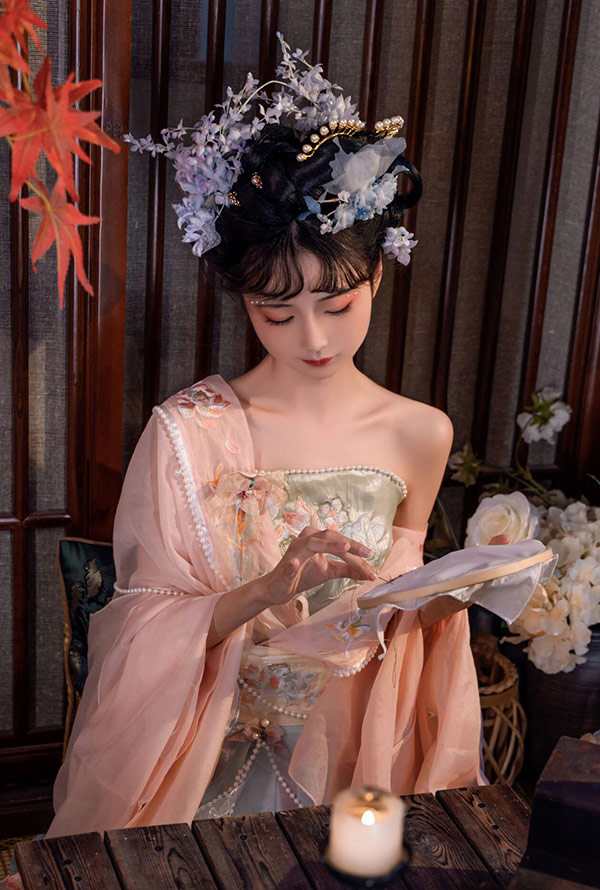 福利姬金鱼kinngyo 碧窗梦无圣光唯美图集