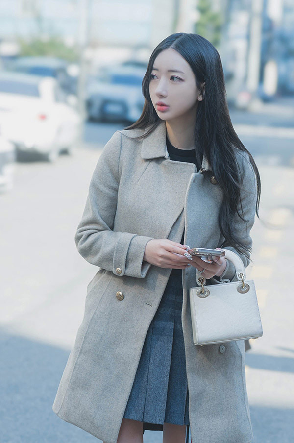 美丽小姐姐Jia大衣情趣黑丝无圣光图集