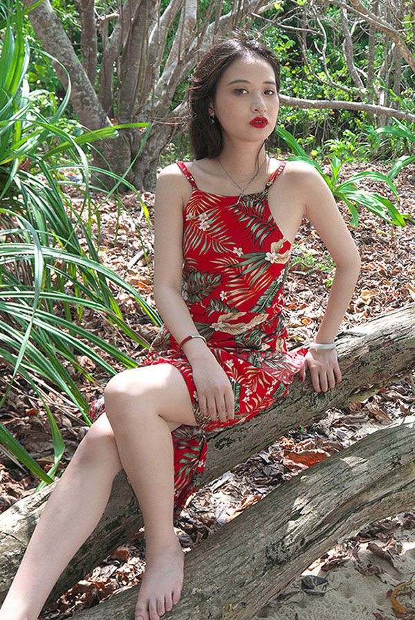 希威社美女茂木希子普吉岛露出尺度旅拍