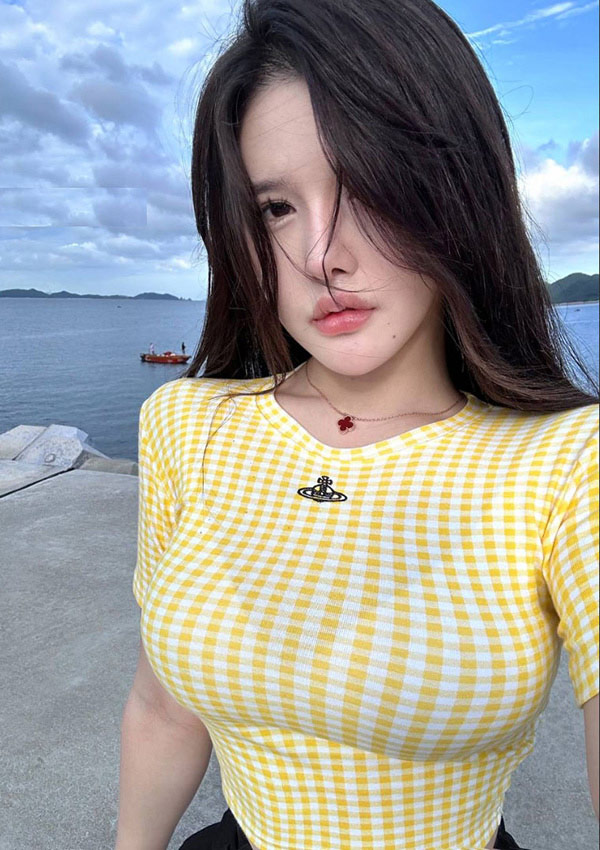 推特美女@leggy+美羊羊尺度私拍视图合集