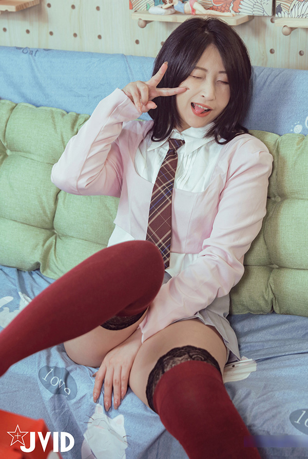 制服美女Cersei艺术店里初脱无圣光图集