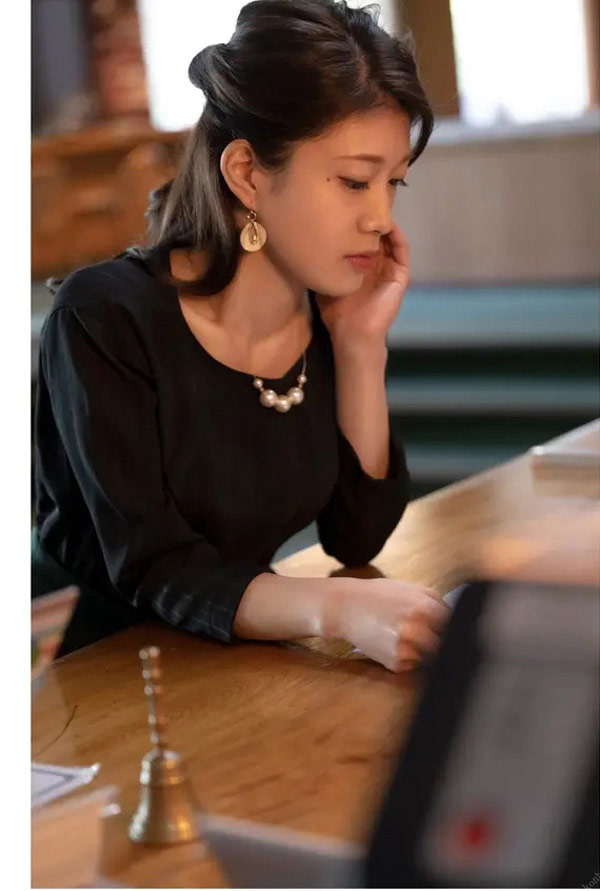 知性美女有贺美奈穗无圣光人体图集2