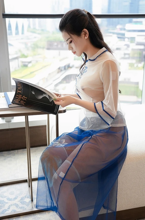 秀人女神惜惜free民国风透明旗袍