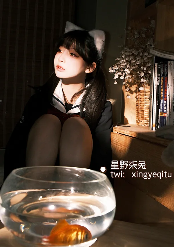 白虎福利姬@呆米米