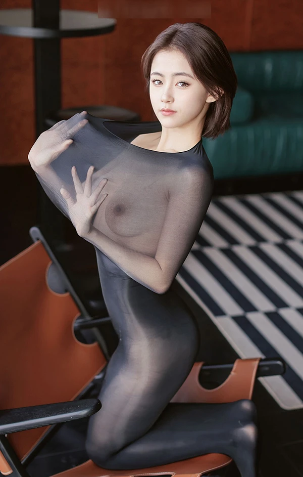 秀人女神小橘子orange黑丝套无圣光唯美私购图