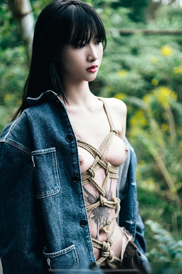 摄影师@海金镜头下的美女曼妙玉体尺度图集